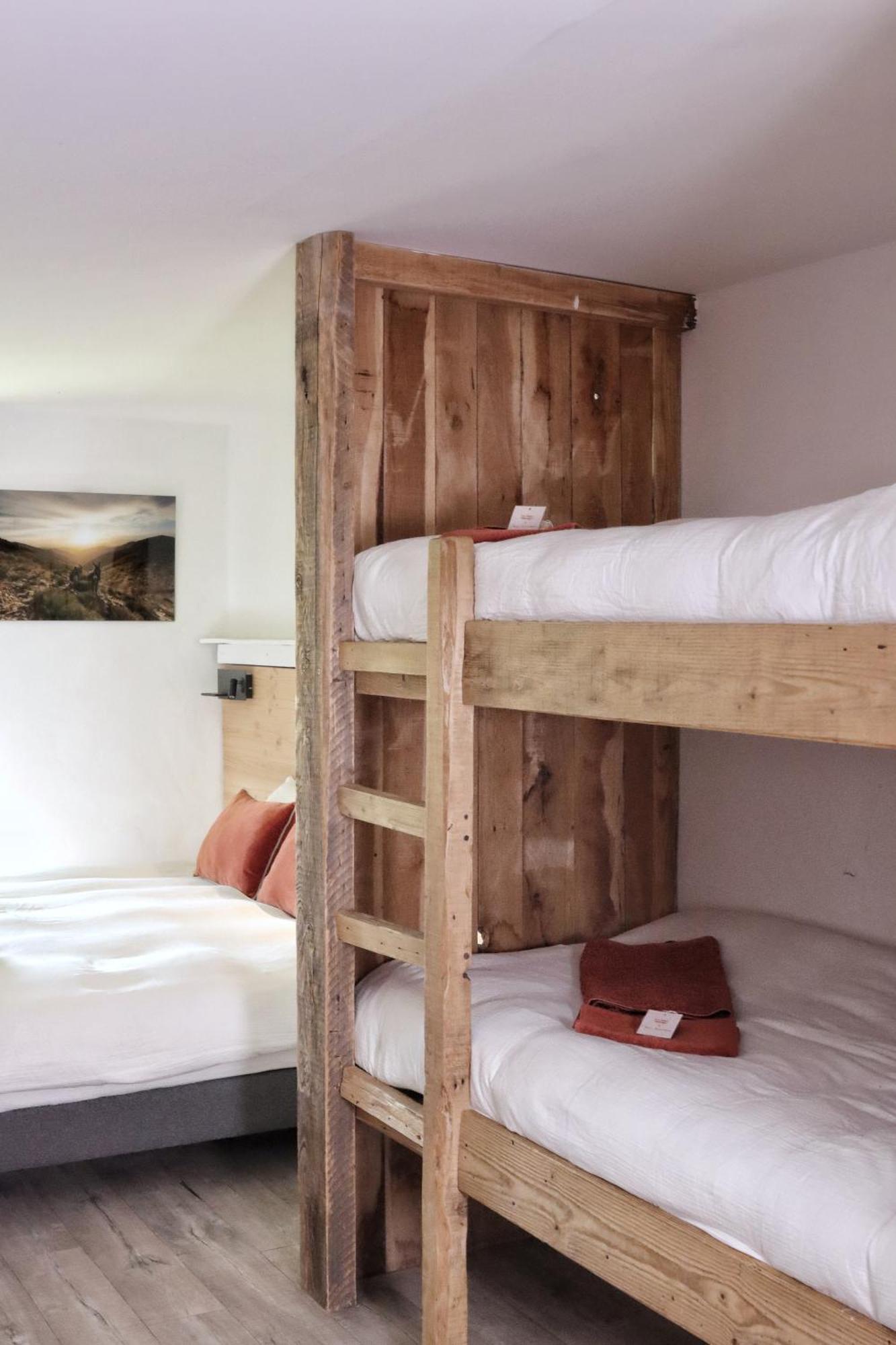 Mas Nouveau Chambres D'Hotes Genolhac Exteriör bild