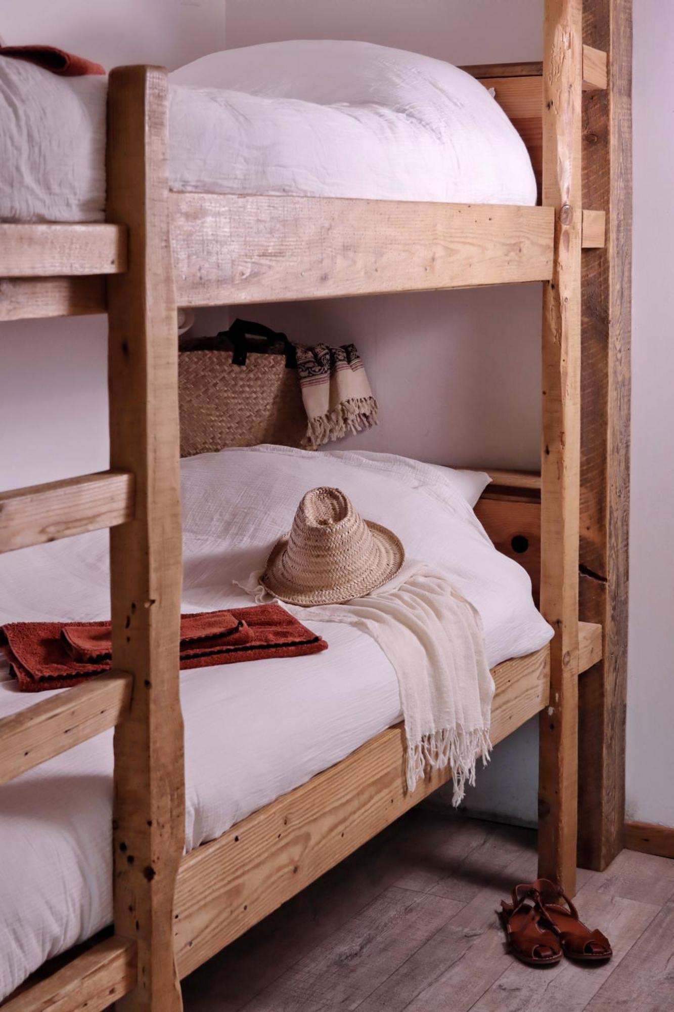 Mas Nouveau Chambres D'Hotes Genolhac Exteriör bild